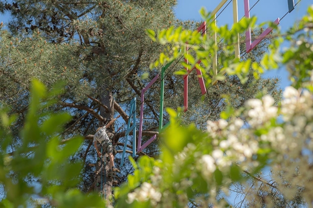 Parc d'accrobranche à Vallon-Pont-d'Arc Parc d'accrobranche à Vallon-Pont-d'Arc